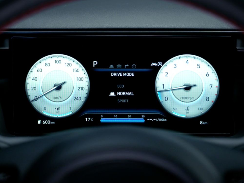 Detail of the all-new Hyundai Hyundai TUCSON Hybrid N Line display in Normal mode